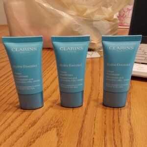 Clarins Hydra-Essentiel Silky Cream- Blue (3)